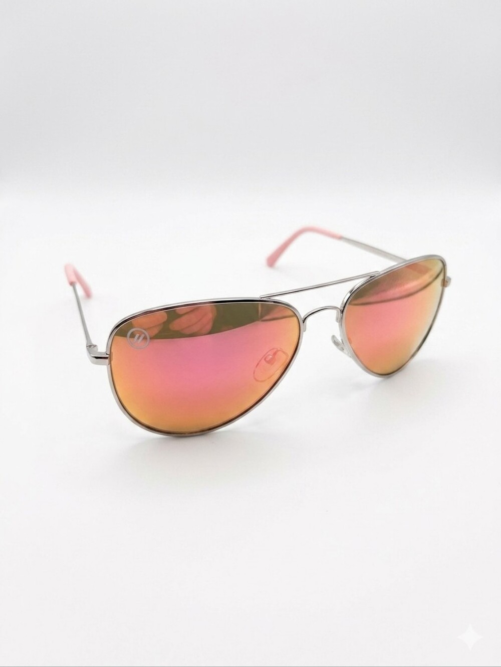 Blenders Eyewear High Class Jes Polarized Sunglasses Aviator Silver Pink Mirror